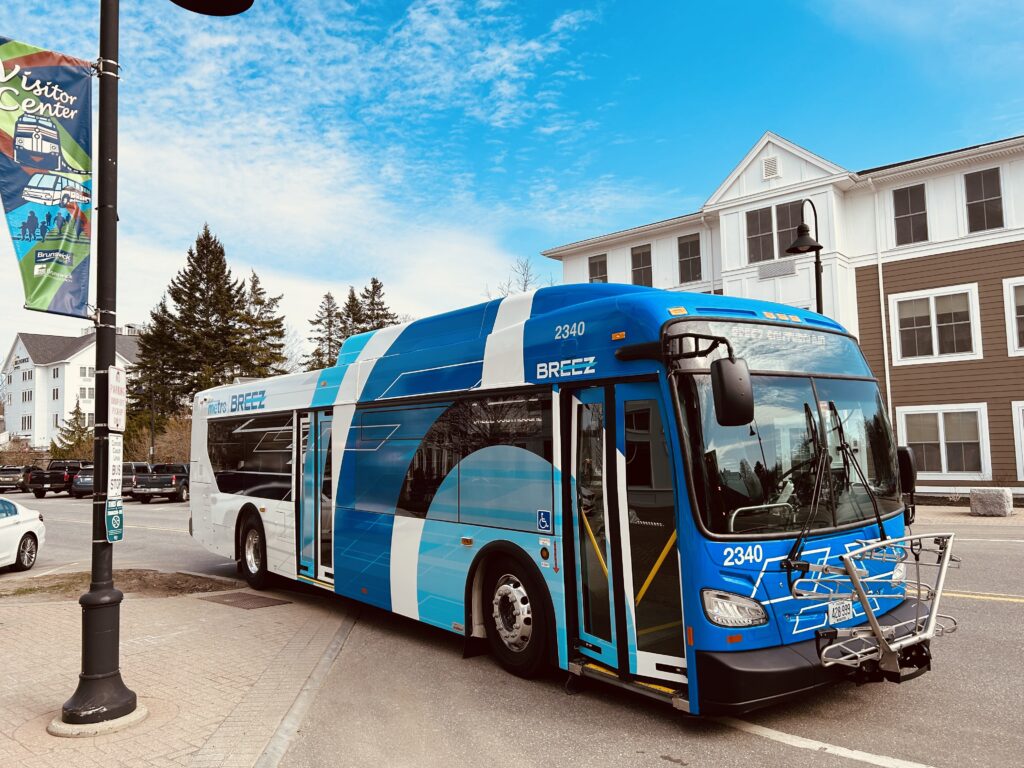 BREEZ bus stops at BIW
